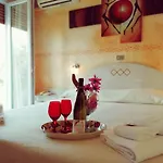 Eva La Romantica