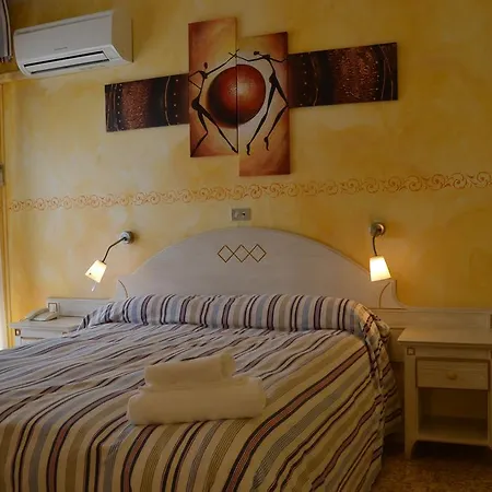 Eva La Romantica 2* Moneglia
