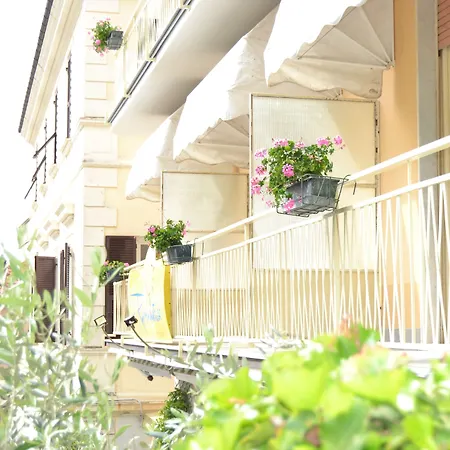 Hotel Eva La Romantica Moneglia