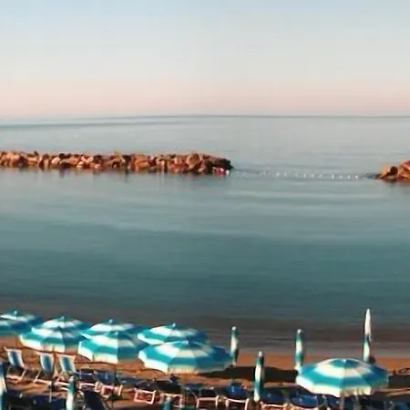 Eva La Romantica モネーリア