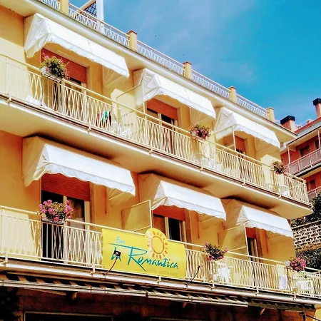 Eva La Romantica Moneglia