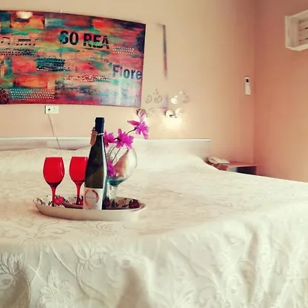 酒店 Eva La Romantica 2*