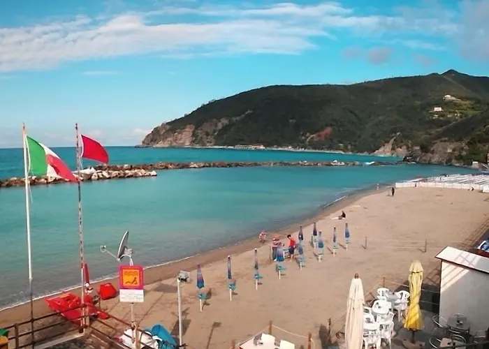 Eva La Romantica 2* Moneglia
