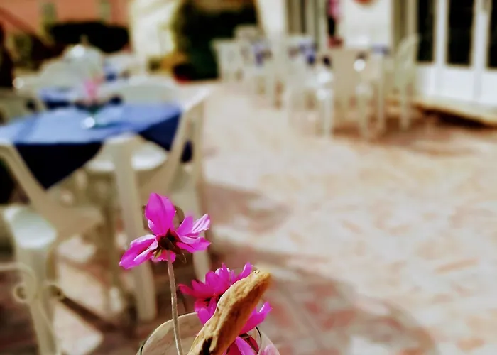 Eva La Romantica Otel