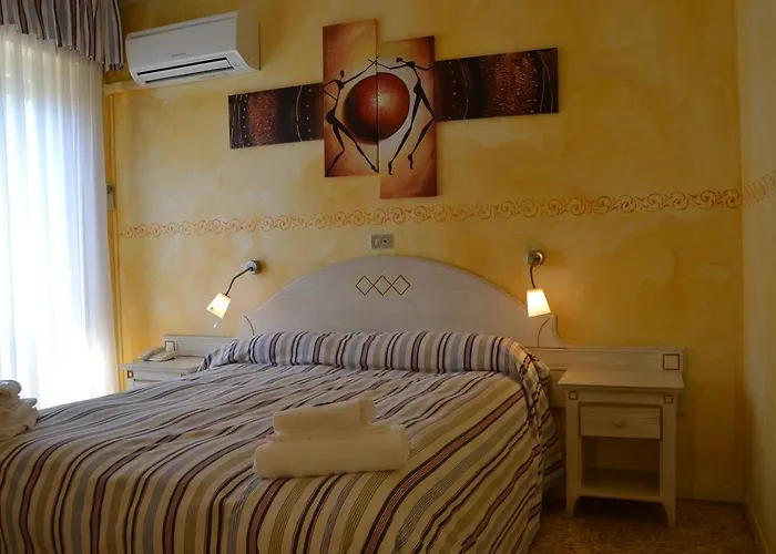 Eva La Romantica 2* Moneglia